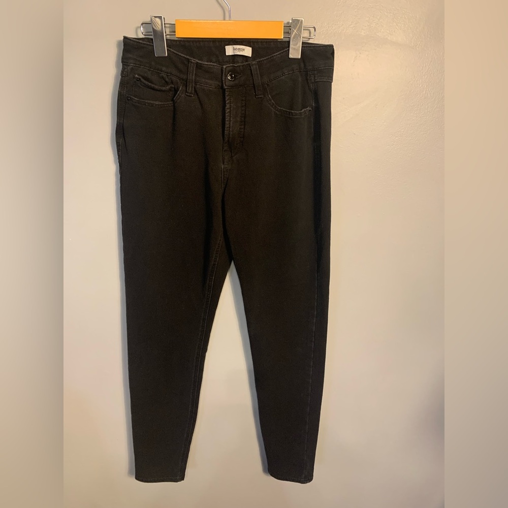 Kensie Black Skinny Jeans with Modern Silhouette